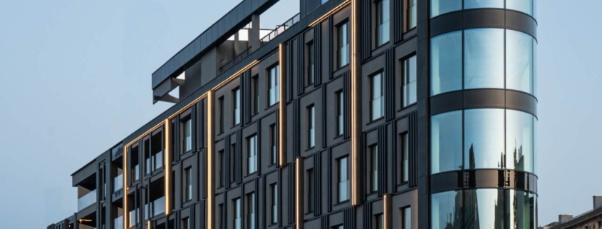 new-iron-residential-building-with-curved-glazed-corners-2